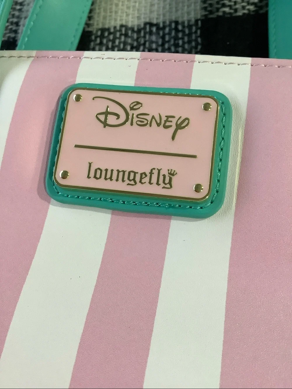 Minnie mouse vacation style poolside tote bag with coin bag & wallet